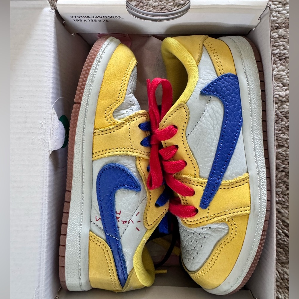 Toddler Jordan 1 x Travis Scott. Size 9C